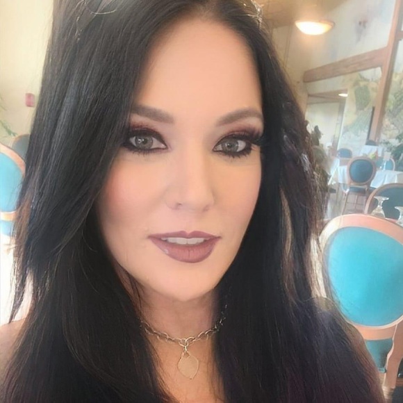 Meet your Posher, Marcine - Picture 1 of 1